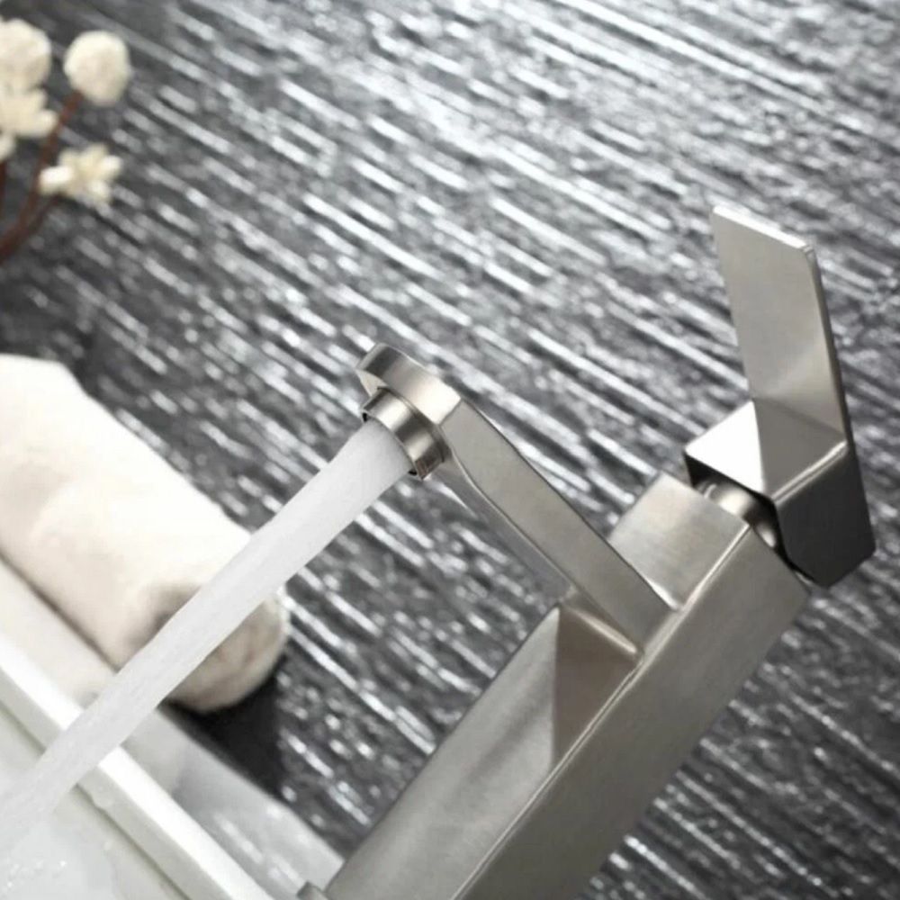 Смеситель для раковины Haiba HB10803 однорычажный