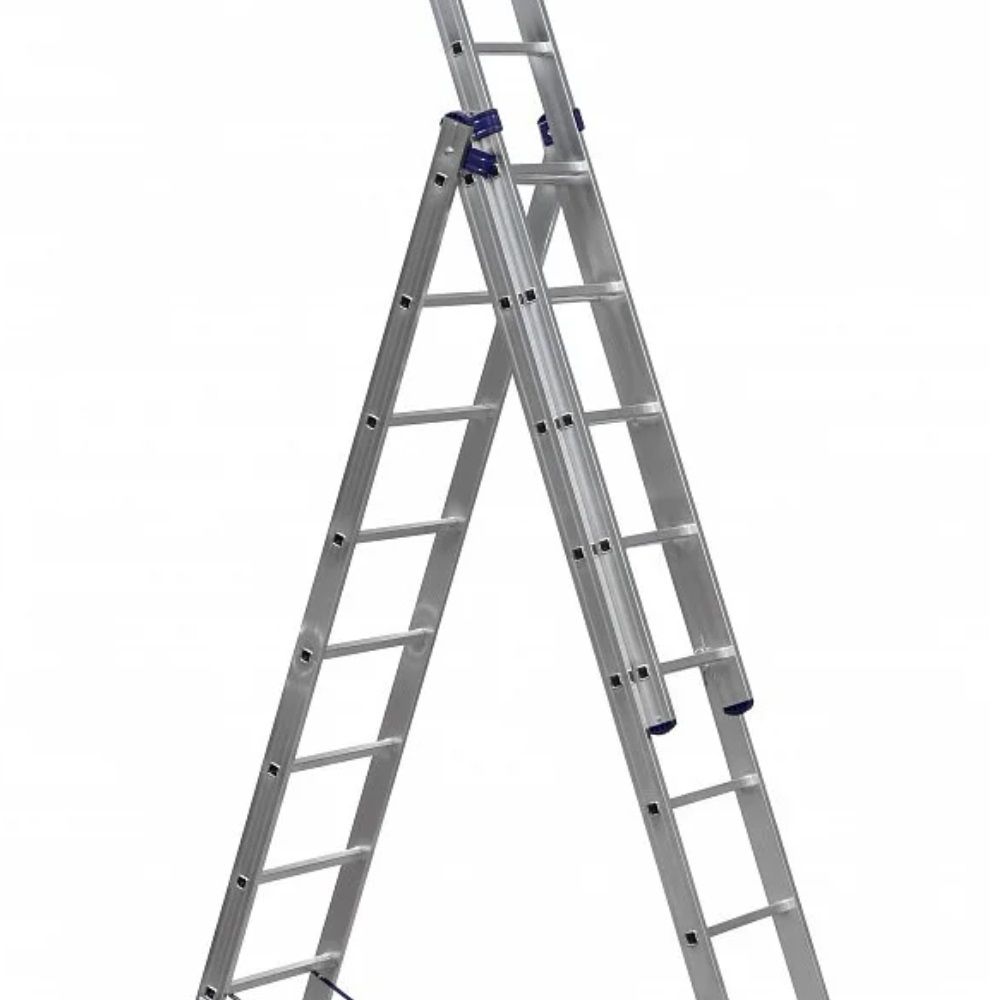 Лестница трехсекционная 12 ступеней алюминиевая 5312/63-3-012