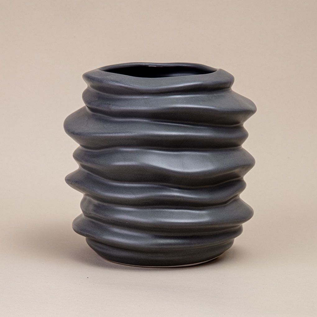 Ваза декоративная  керамическая 18х18 см 110-1048