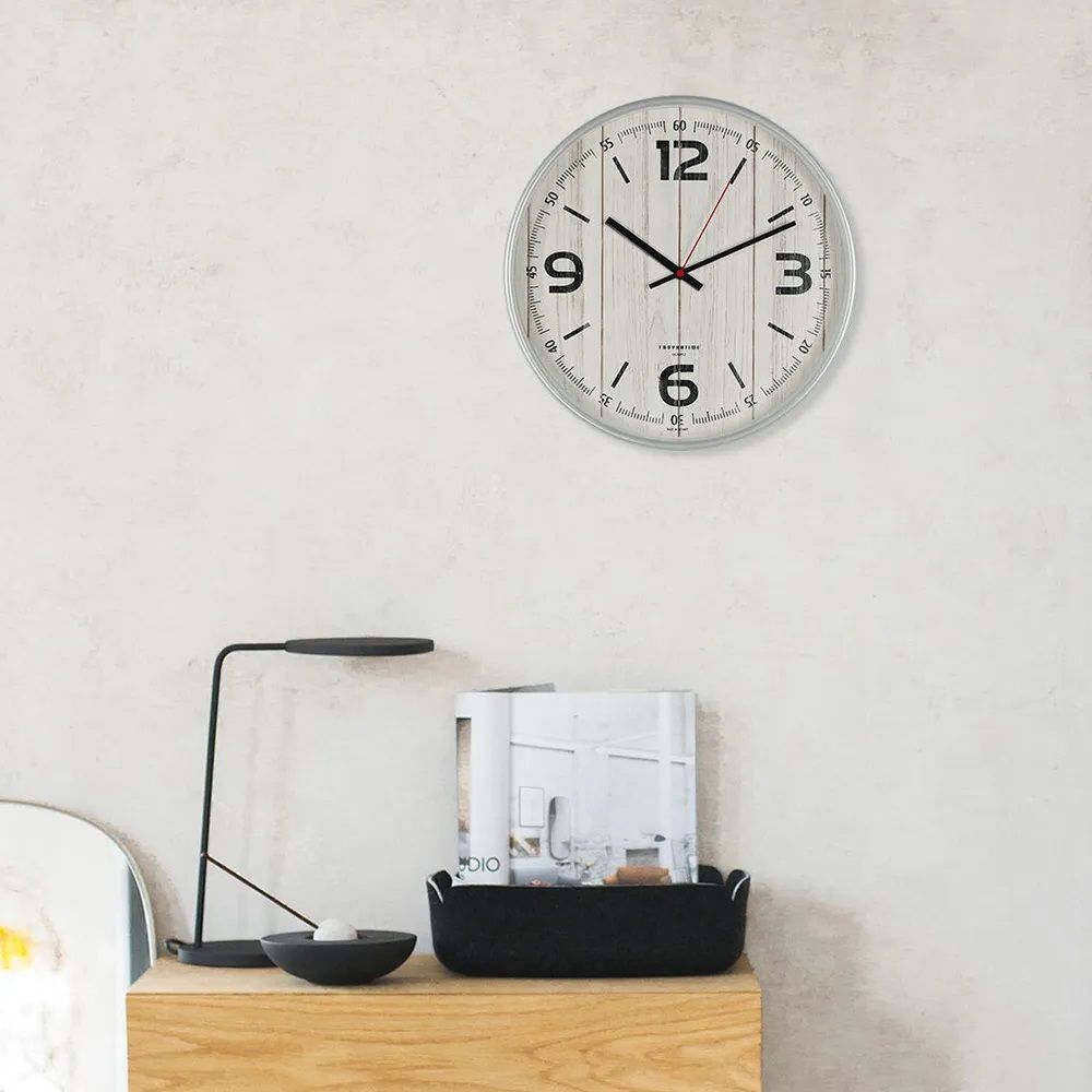 Часы настенные Тройка круг 30,5 см на светлом фоне Дерево 77777757