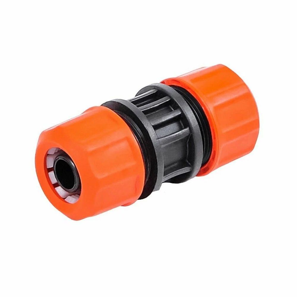 Муфта соединительная 1/2" Жук