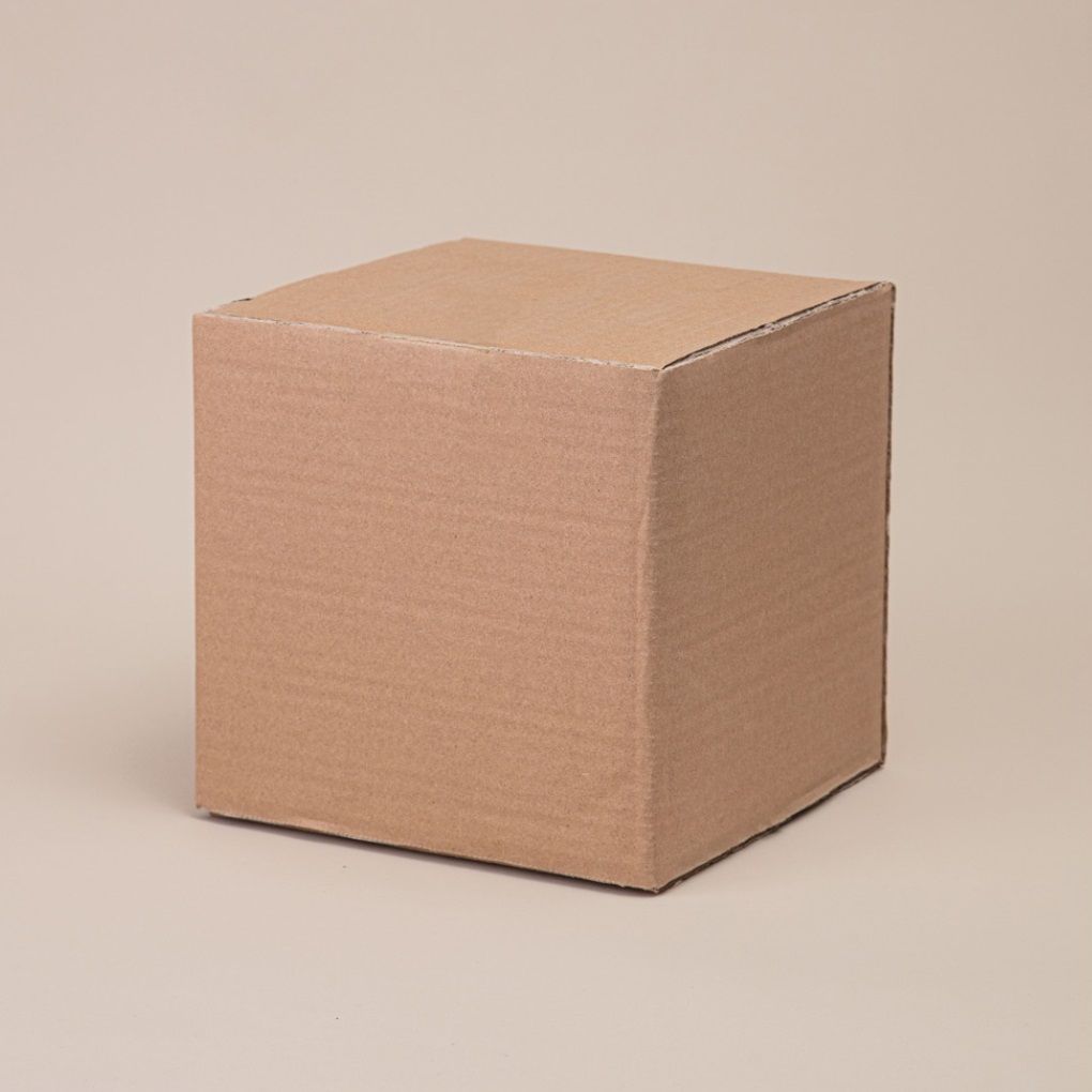 Ваза декоративная  керамическая 18х18 см 110-1048