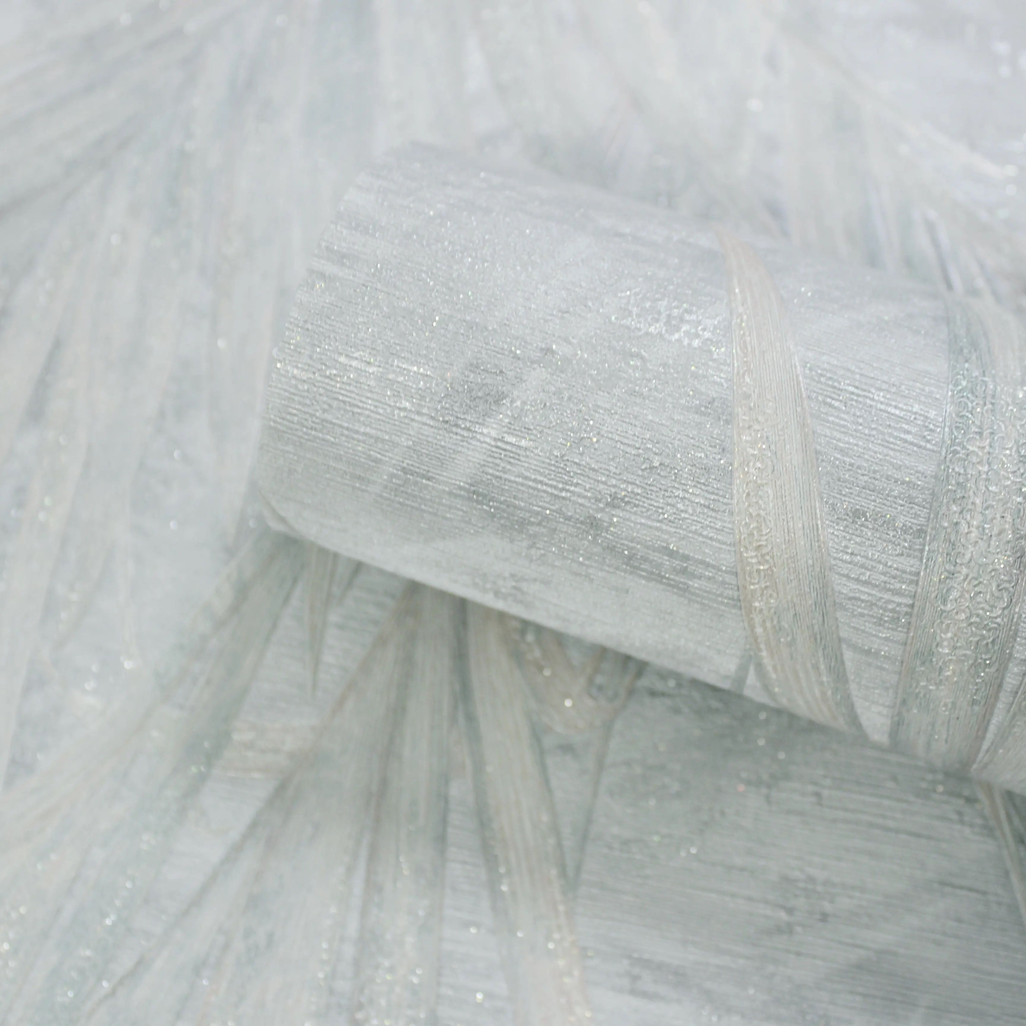 Обои Erismann Tanzania 60491-04 серые листья пальмы 1,06х10,05 м