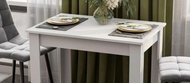 Столы обеденные