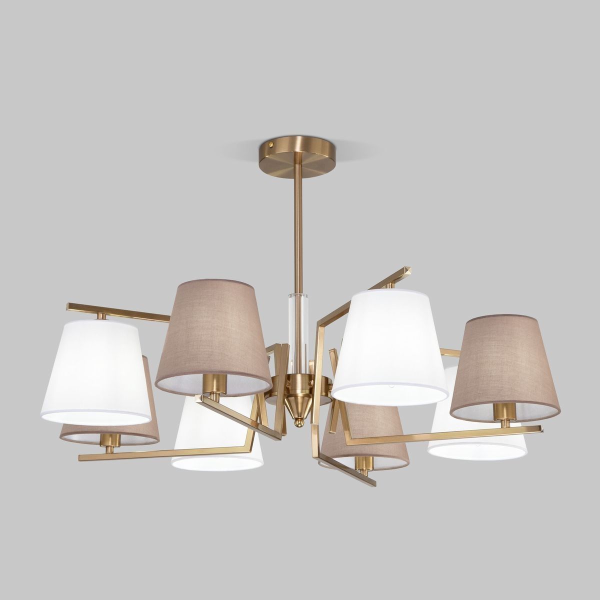 Люстра потолочная Eurosvet 60149/8 8х40Вт E14 d77 см h48 см латунь