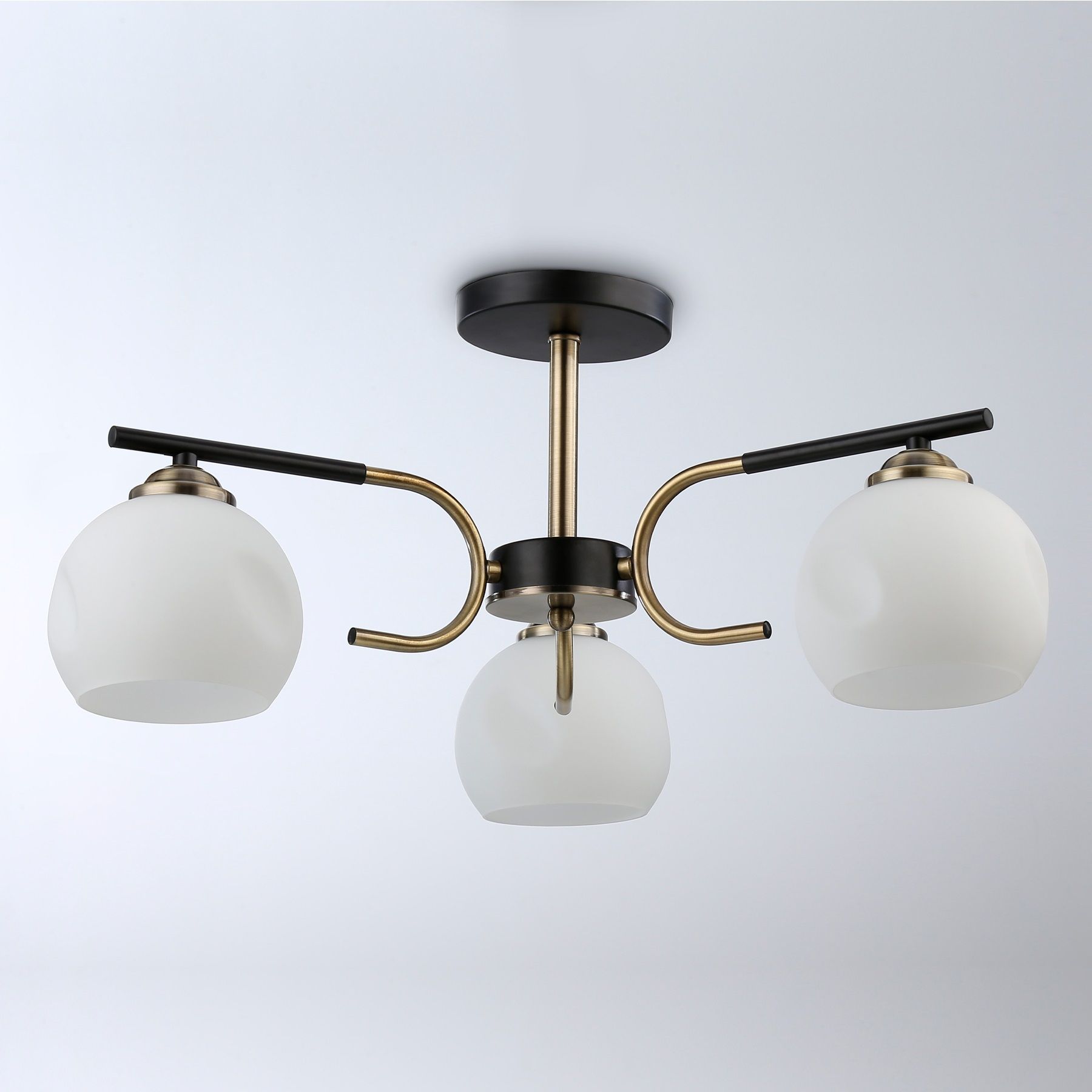 Люстра потолочная TR303311/3 BK/SB/FR 3х60Вт Е27 56х56х25 см черный/бронза/белый матовый