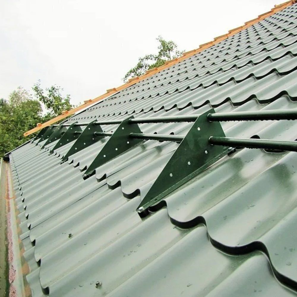 Снегозадержатель трубчатый универсальный 3000 мм RAL 6005 зеленый