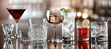 Бокалы и стаканы