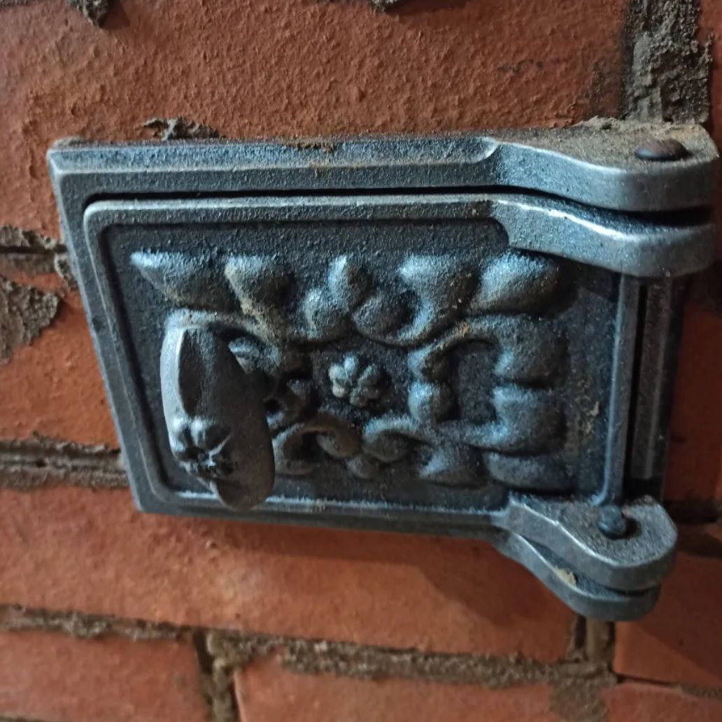 Дверка поддувальная ДП-1 150х160 мм