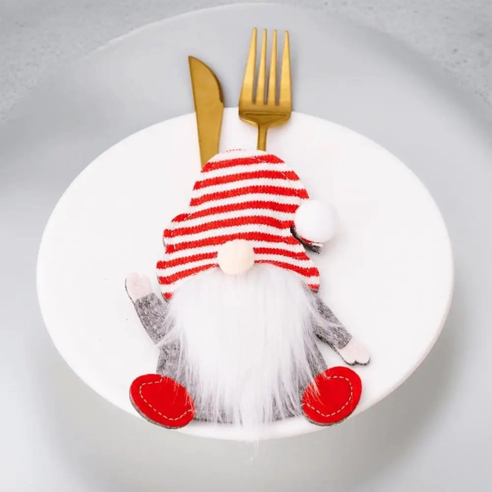 Украшение новогоднее для столовых приборов Гном 17х11 см микс 10123-0271