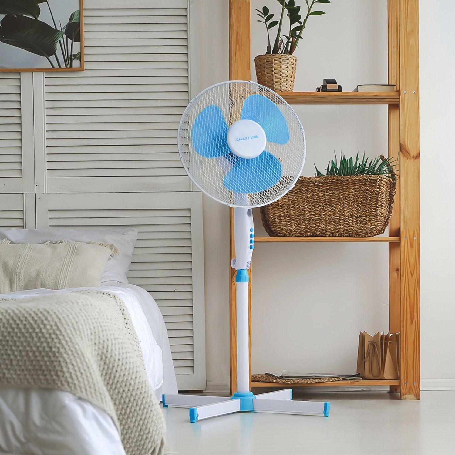 Вентилятор напольный Galaxy Line GL 8110 60Вт 400 мм белый