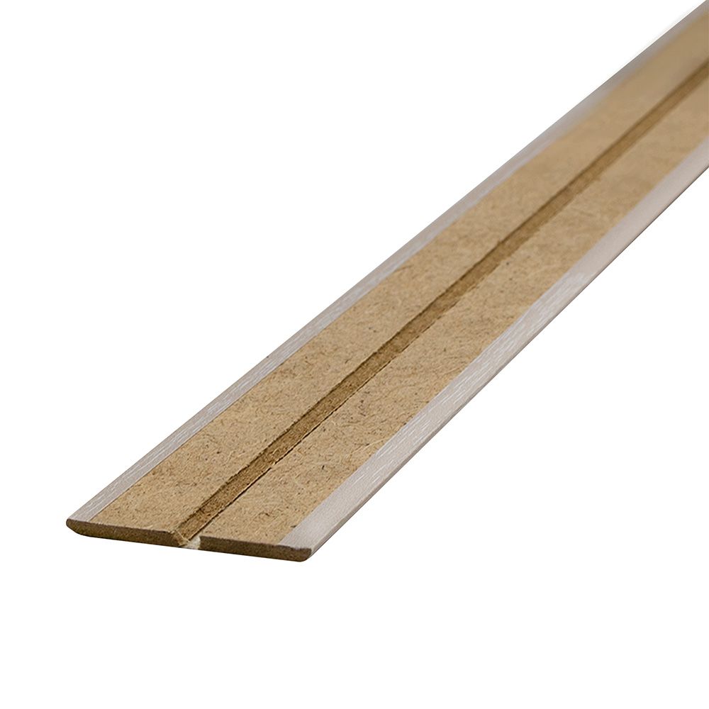 Угол МДФ универсальный Ясень перламутровый 28х28х2600 мм