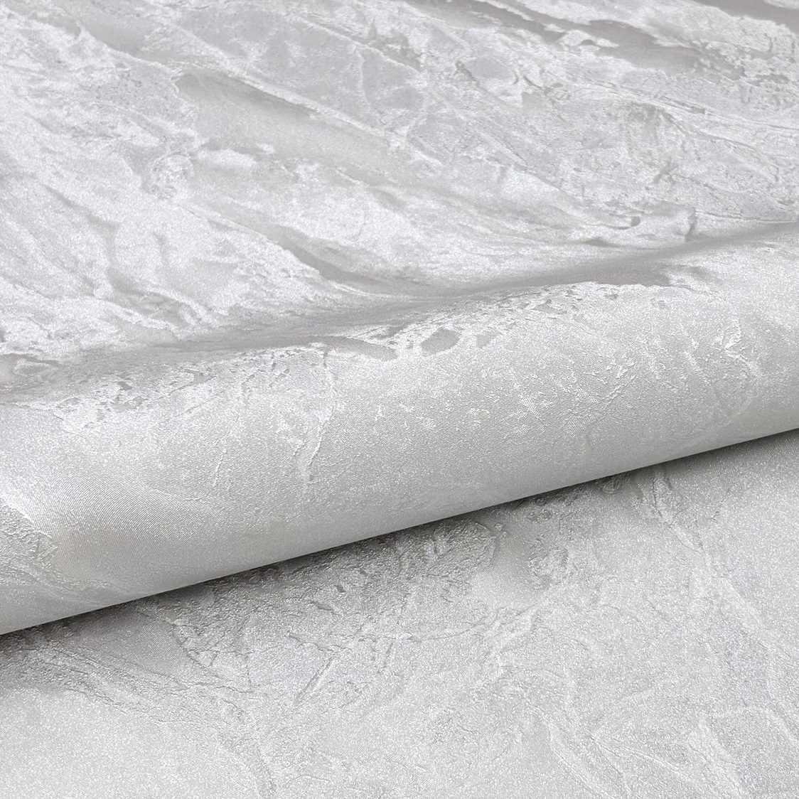 Обои Erismann Континент 61000-05 пудровые мрамор 1,06х10 м