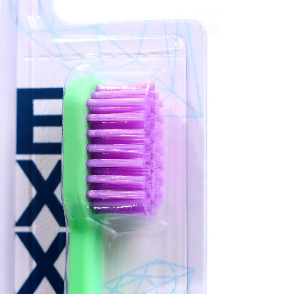 Щетка зубная Exxe Classic Суперочищающая средняя жесткость