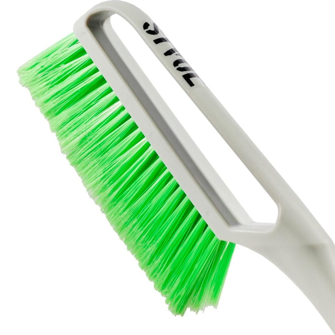 Щетка от снега и льда мягкая распушенная щетина 52 см+скребок