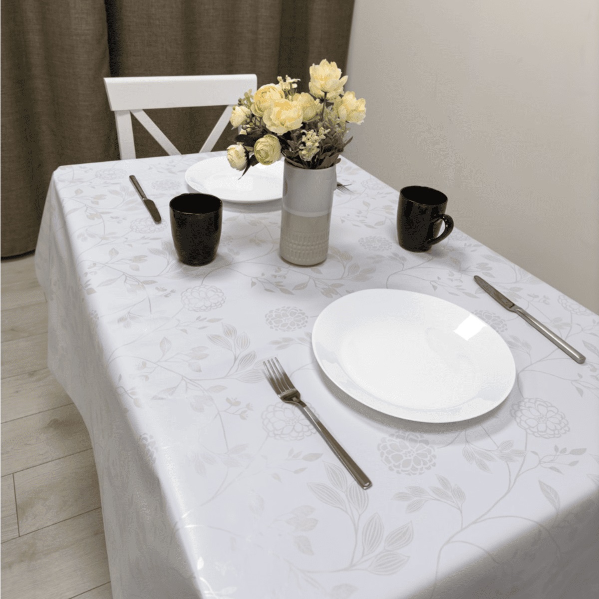 Клеенка ПВХ на нетканой основе Camelia 10543-0 1,4 м