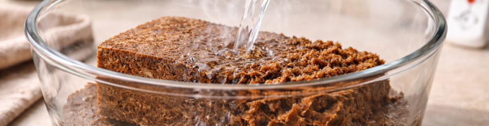 Как правильно размочить кокосовый субстрат: гидратация без комков