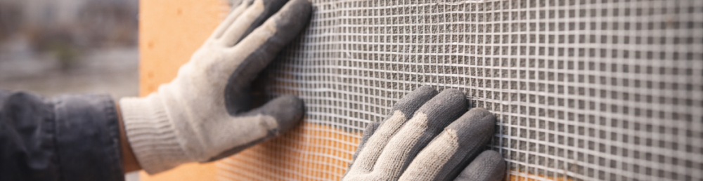 «Штукатурка по утеплителю: пошаговая инструкция, как не убить фасад и не кормить штукатуров»