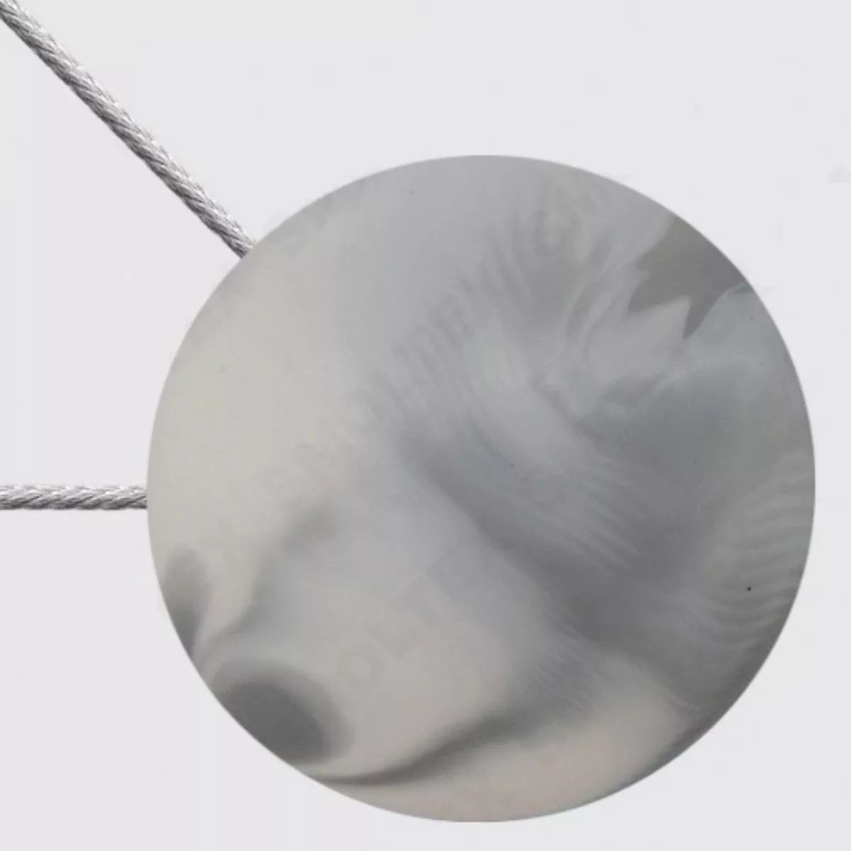 Клипса с магнитом круг 45 мм на тросе Агат №79 светло-серый мрамор