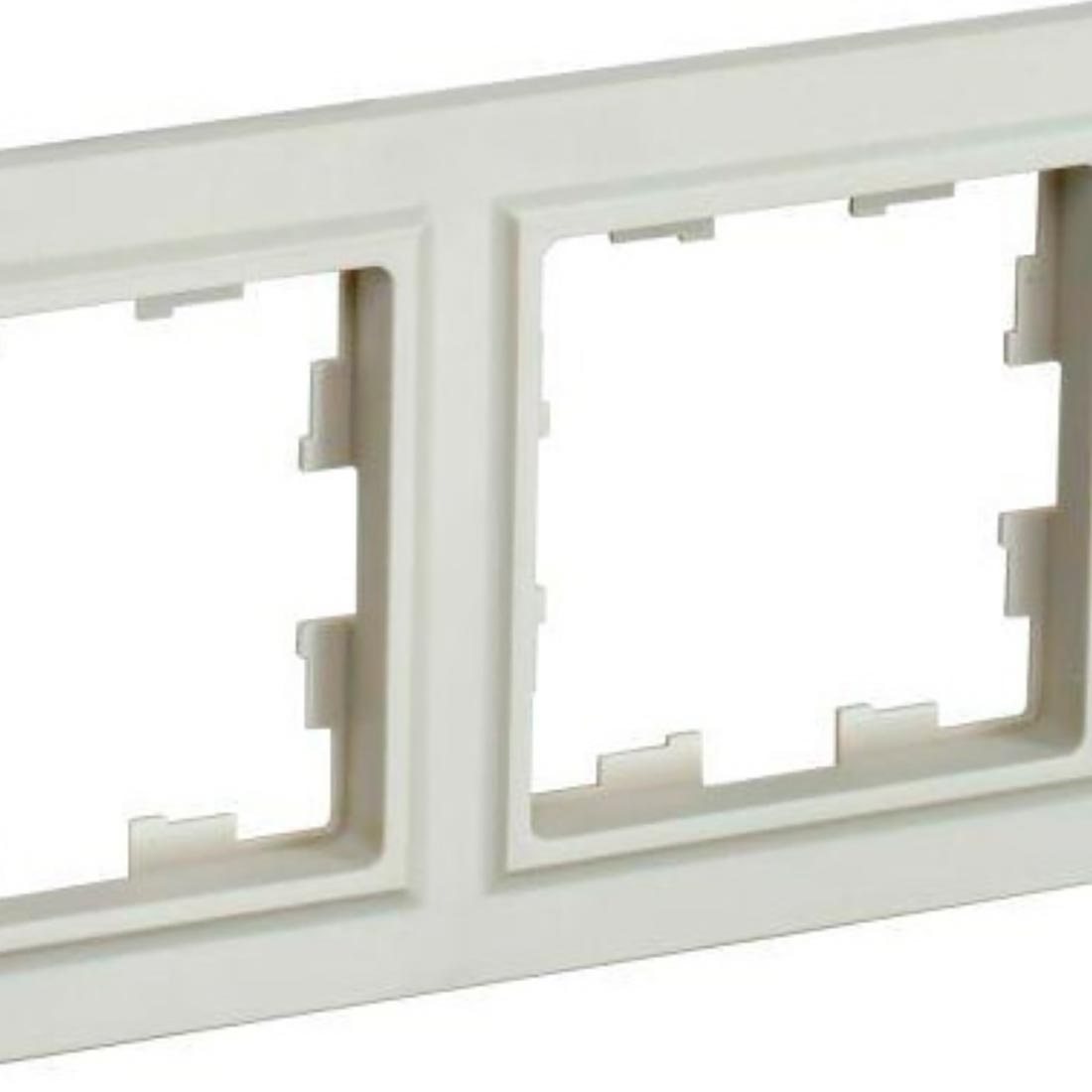 Рамка 3-м Brite РУ-3-БрКр IEK BR-M32-K10 бежевый