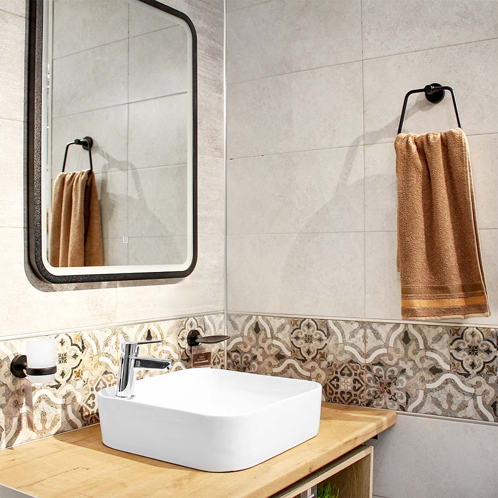 Зеркало с подсветкой Enjoy Black Led 600х800 мм