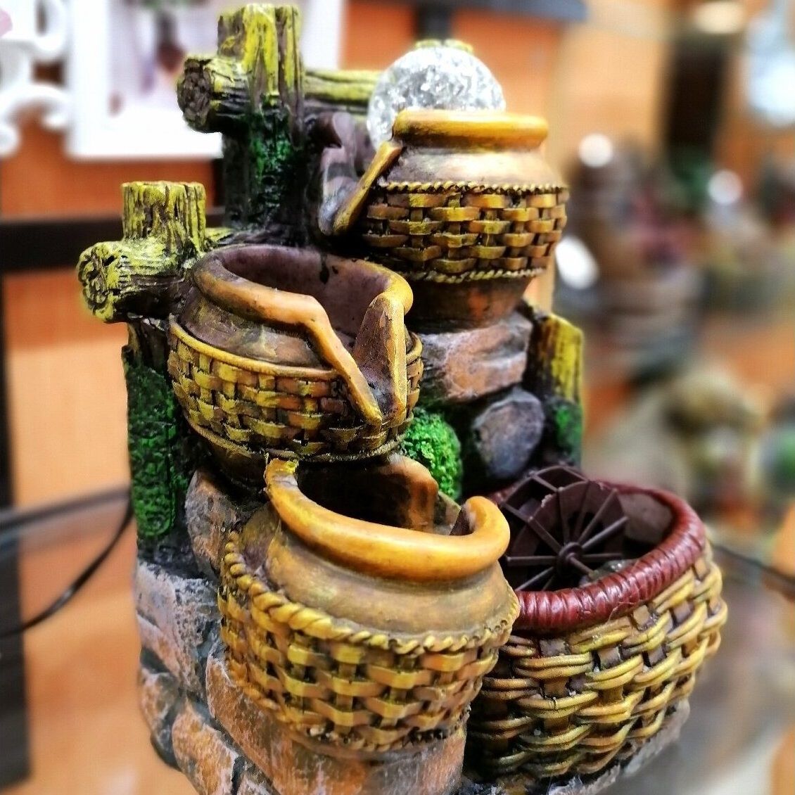 Фонтан декоративный 25х21х13 см с шаром 2024-7001