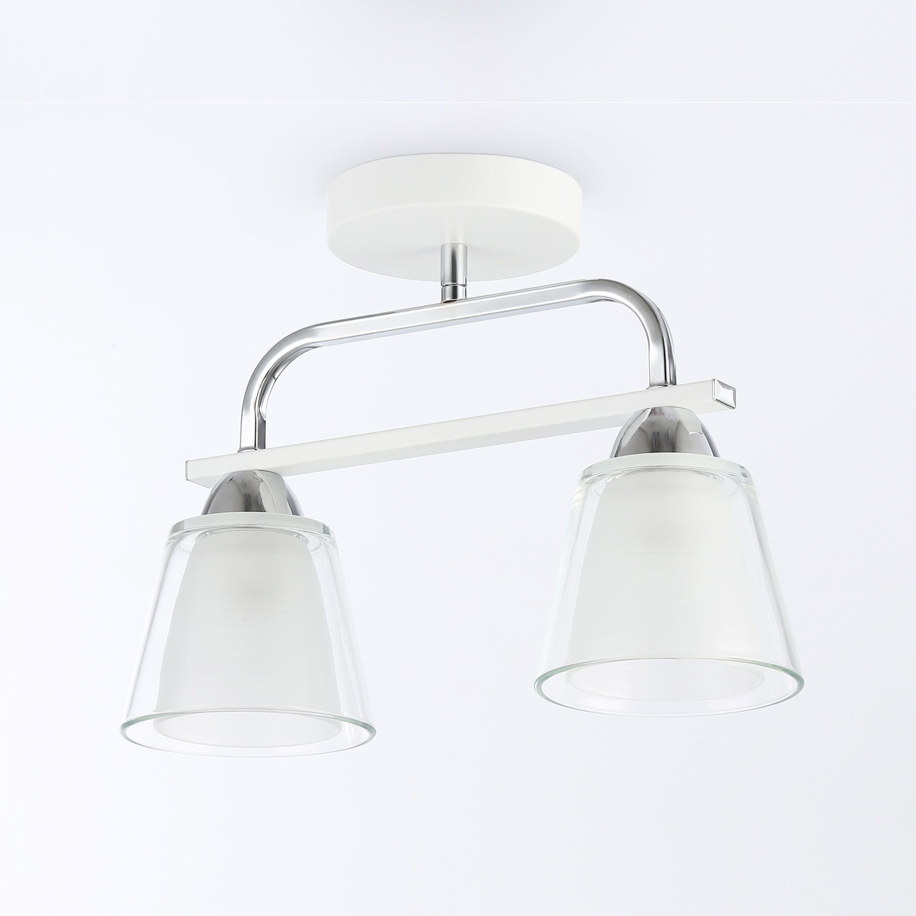 Люстра потолочная TR303229/2 WH/CH/CL/FR  2х60Вт Е27 34х12х25 см белый/хром/прозрачный/белый матовый