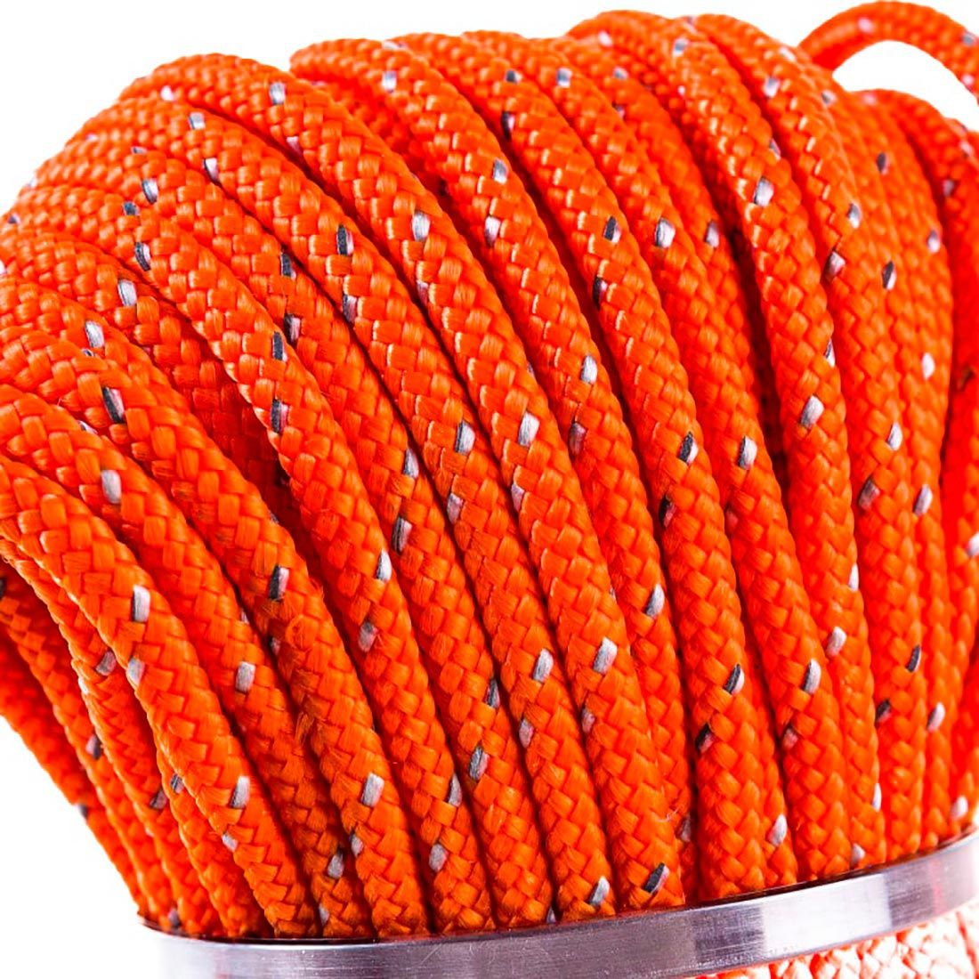 Шнур ПП плетеный 3 мм 16 прядный сердечником светоотражающая нить 50 м