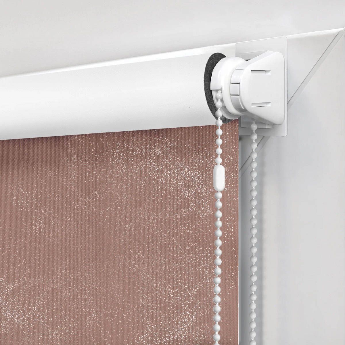 Штора рулонная блэкаут Старк 90х160 см нюдовая