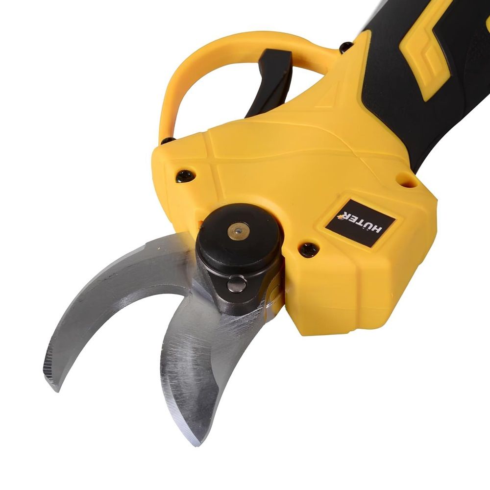 Секатор аккумуляторный Huter CP-20Li-2K EA+ 20В 30 мм