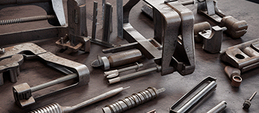 Хомуты и скобы строительные