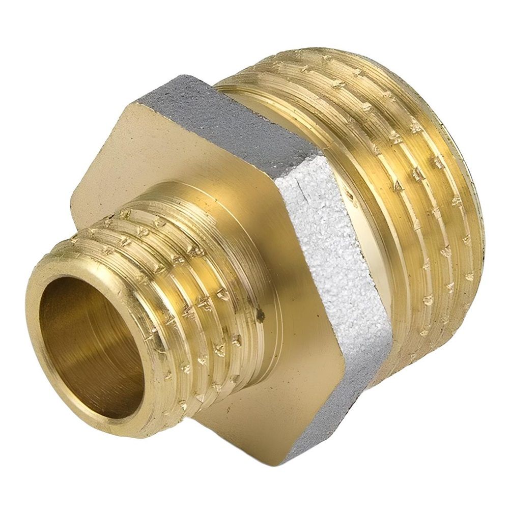 Ниппель переходной латунь никель 3/4"х1/2" НР/НР