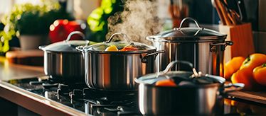 Кастрюли и ковши