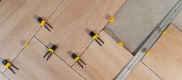 Инструмент для укладки напольных покрытий