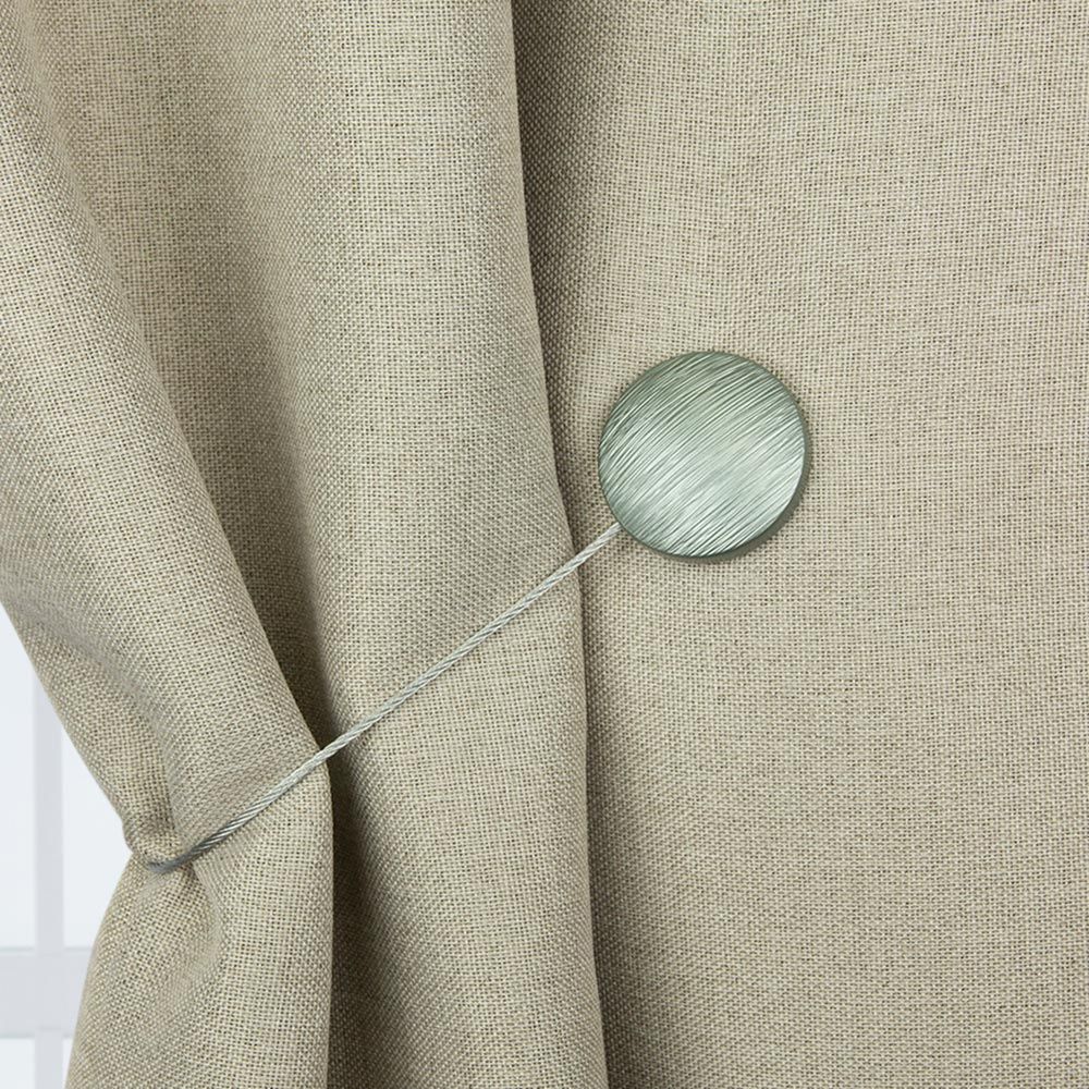 Клипса с магнитом круг 45 мм на тросе Браш №20 Нефрит матовый