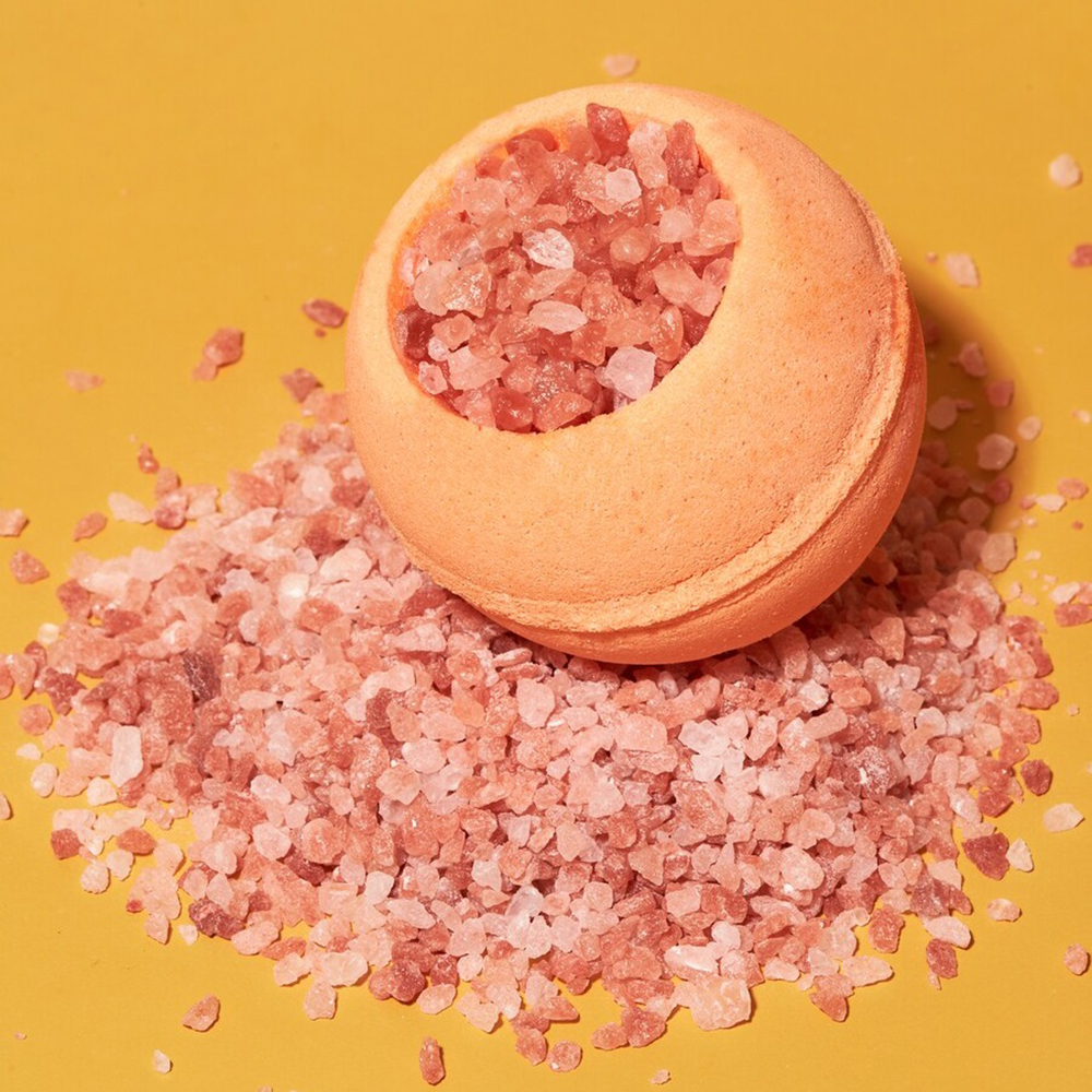 Бомбочка для ванны Organic Works Чаша с морской солью 120 г