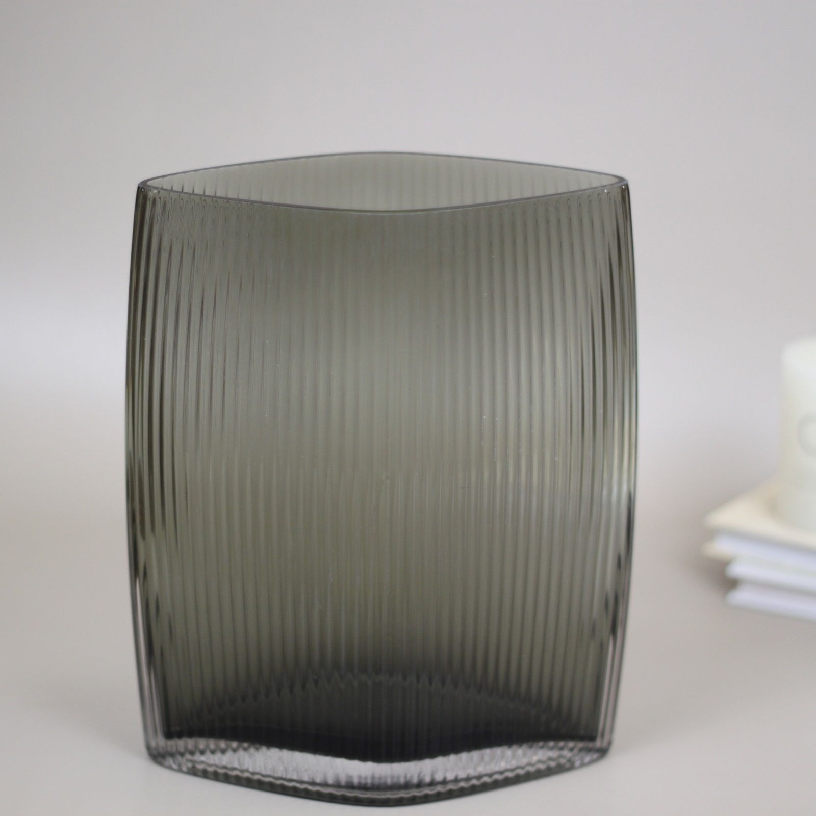 Ваза для цветов  стеклянная Саманта 17,5х22 см 390-902