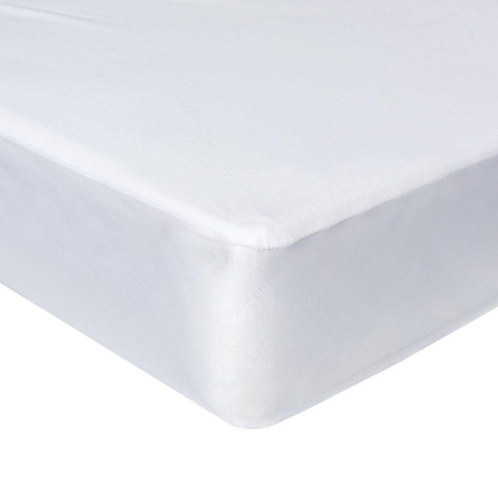 Наматрасник Strawberry dreams 140х200 см