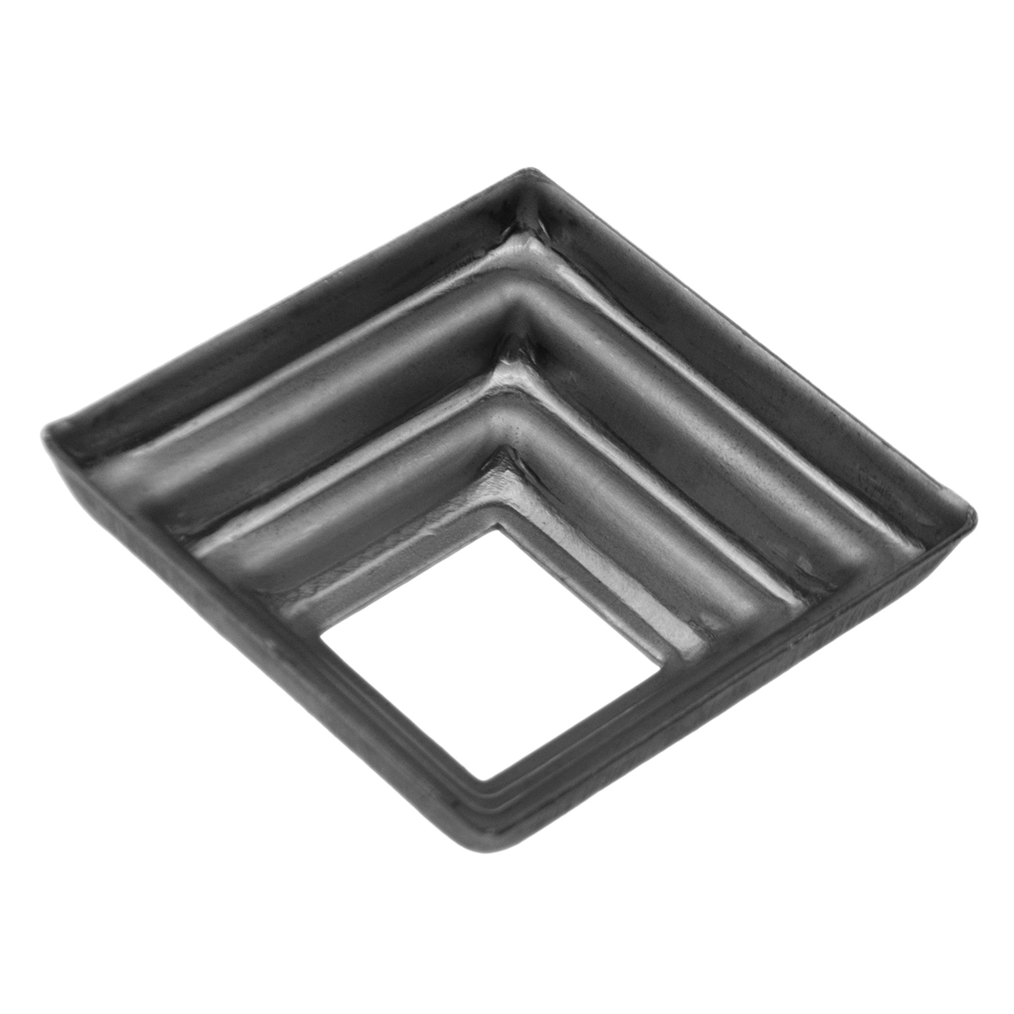 Крышка нижняя 15х57х57 мм отверстие 20х20 мм арт.9/2