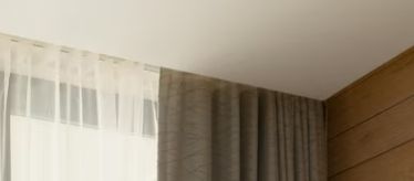 Карнизы потолочные