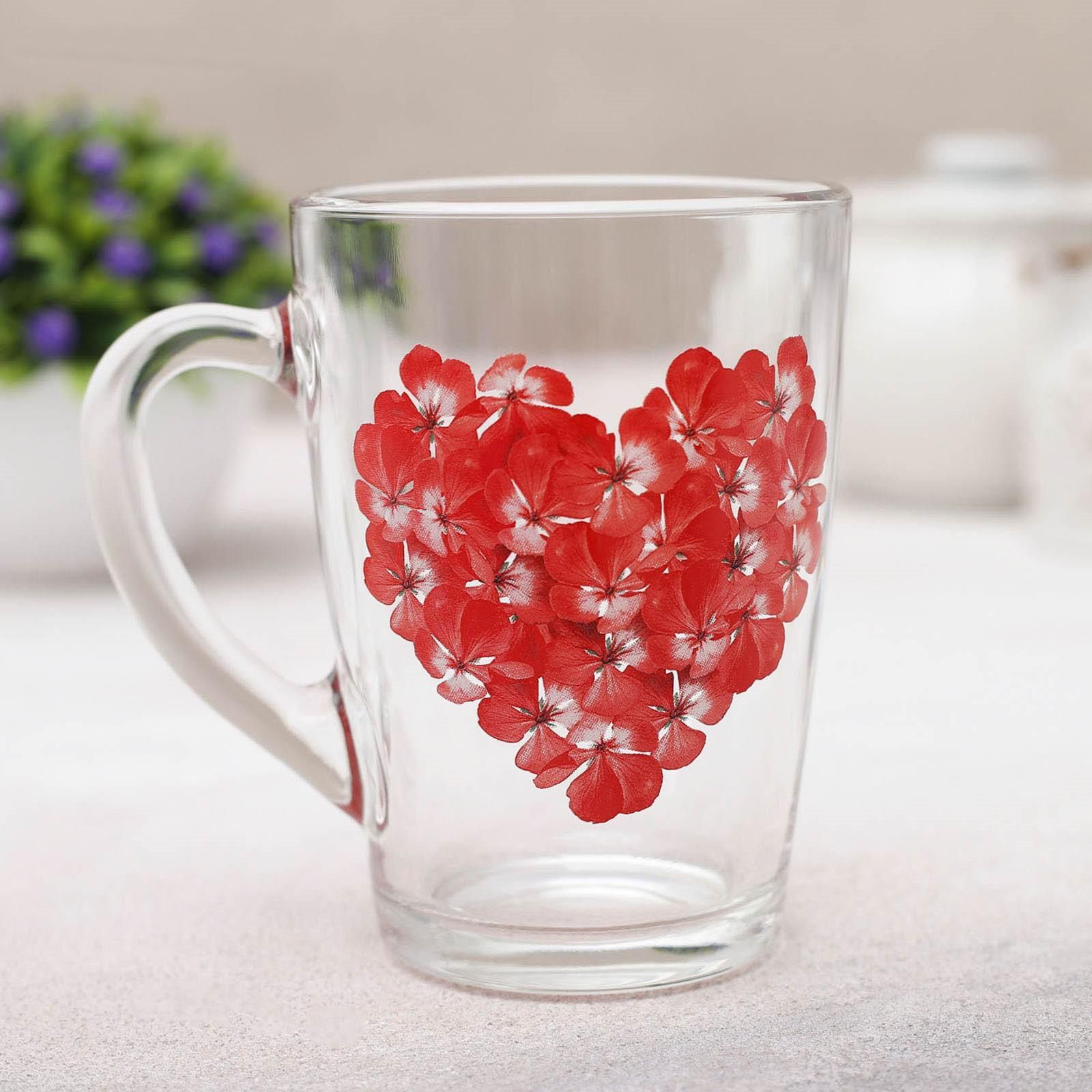 Кружка стеклянная 300 мл Цветочное сердце