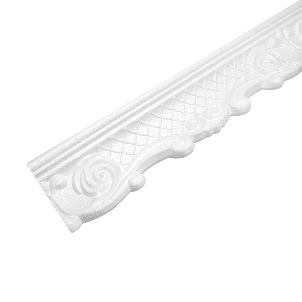 Плинтус неламинированный 16022 1,3 м вензель