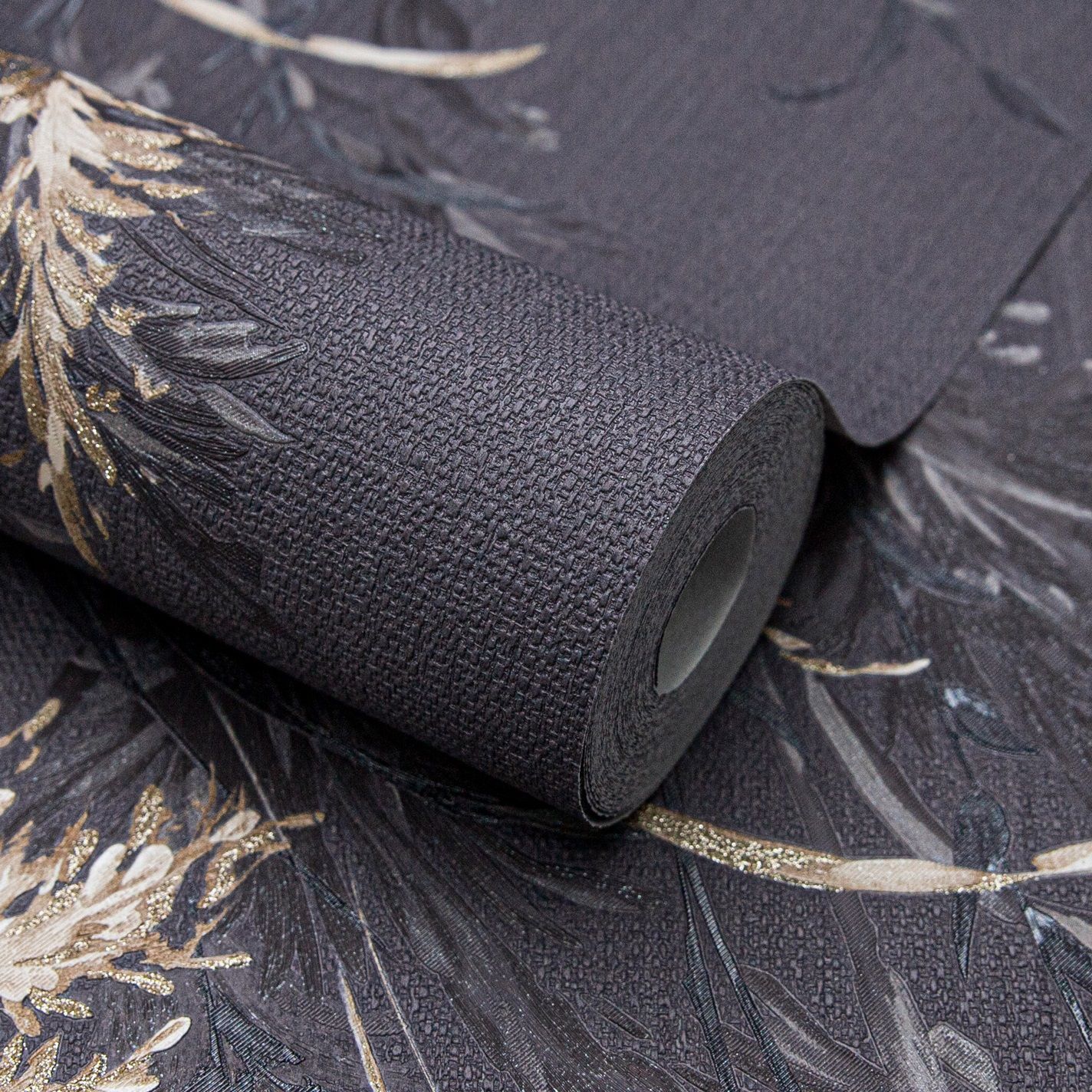 Обои WallSecret Midnight 9089-25 графит листья 1,06х10,05 м