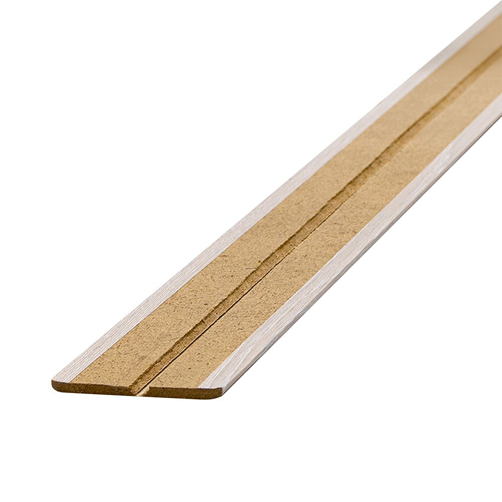 Угол МДФ универсальный Дуб альпийский 28х28х2600 мм