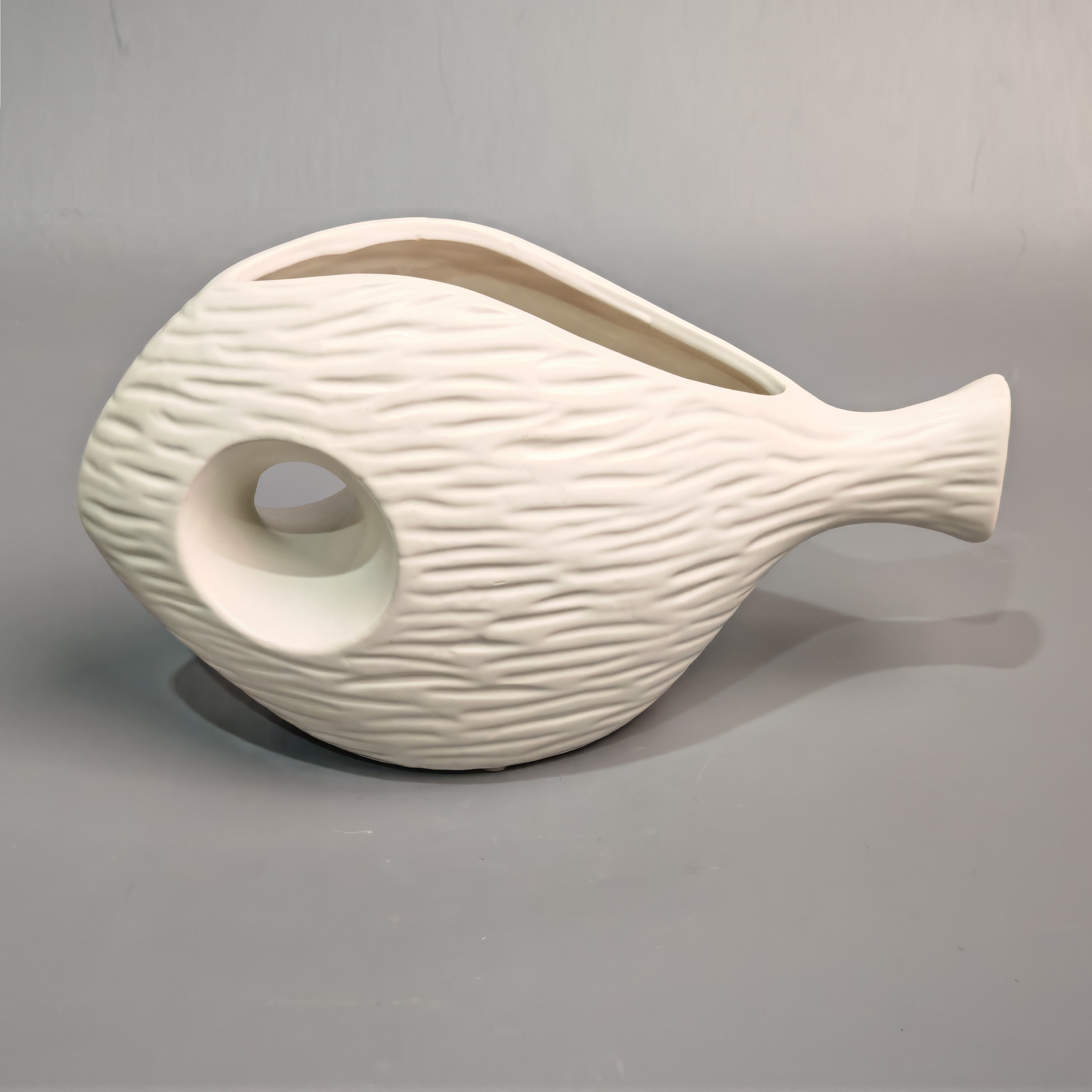 Ваза керамическая 26х18 см 2025-1408