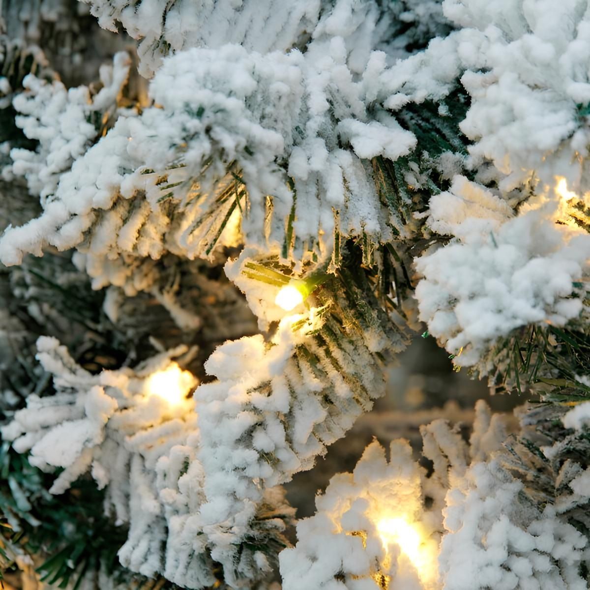 Елка искусственная Снежные огни 210 см ПВХ с белым напылением 310 ламп LED 1222 ветки