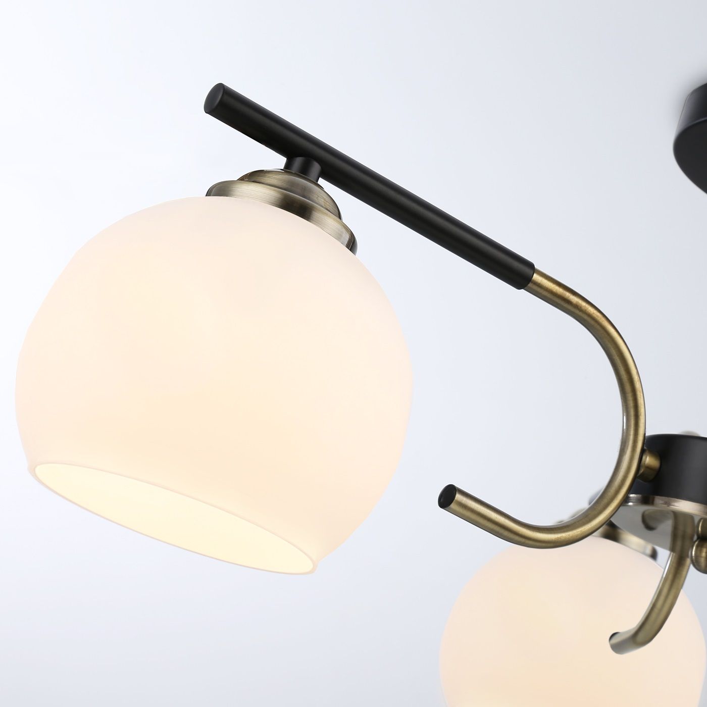 Люстра потолочная TR303311/3 BK/SB/FR 3х60Вт Е27 56х56х25 см черный/бронза/белый матовый