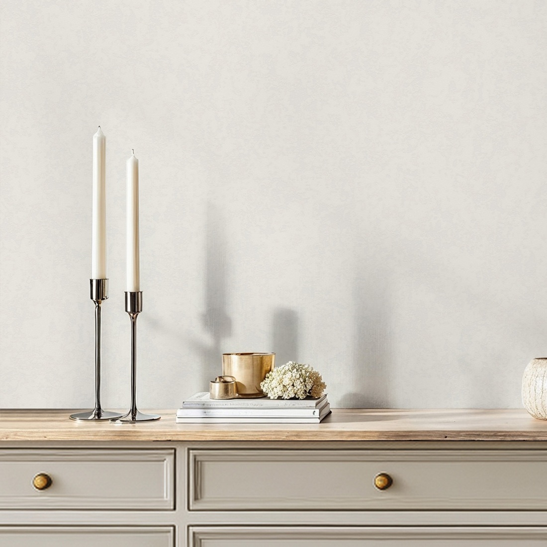 Обои NewAGe Giulietta NA9029-11 белые штукатурка 1,06х10,05 м