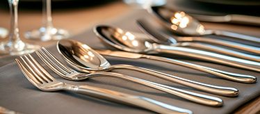 Столовые приборы