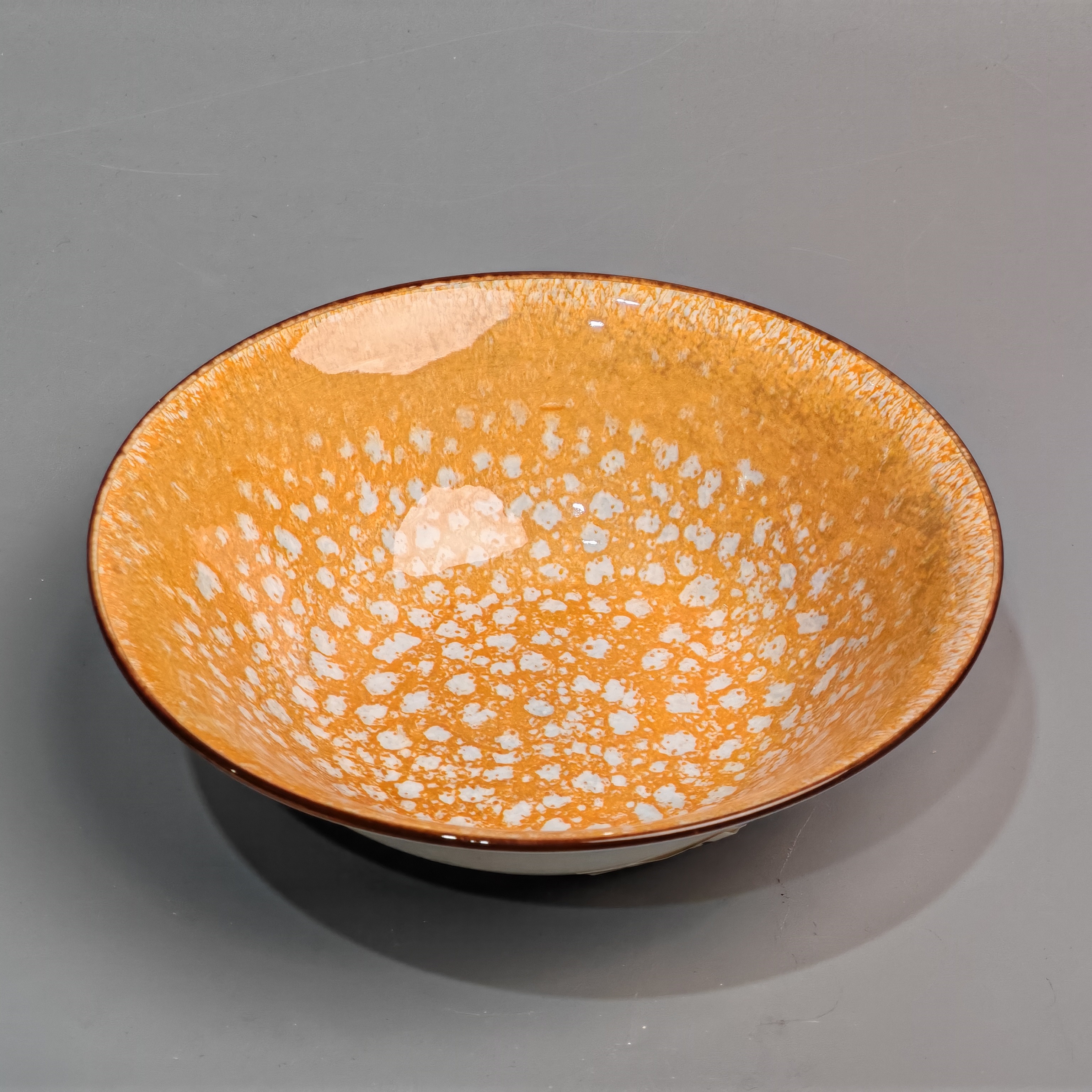 Тарелка глубокая 18х6 см керамика 2025-1649